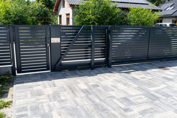 Best Driveway Paving Contractor  in Maple Heights Lake Desire, WA
